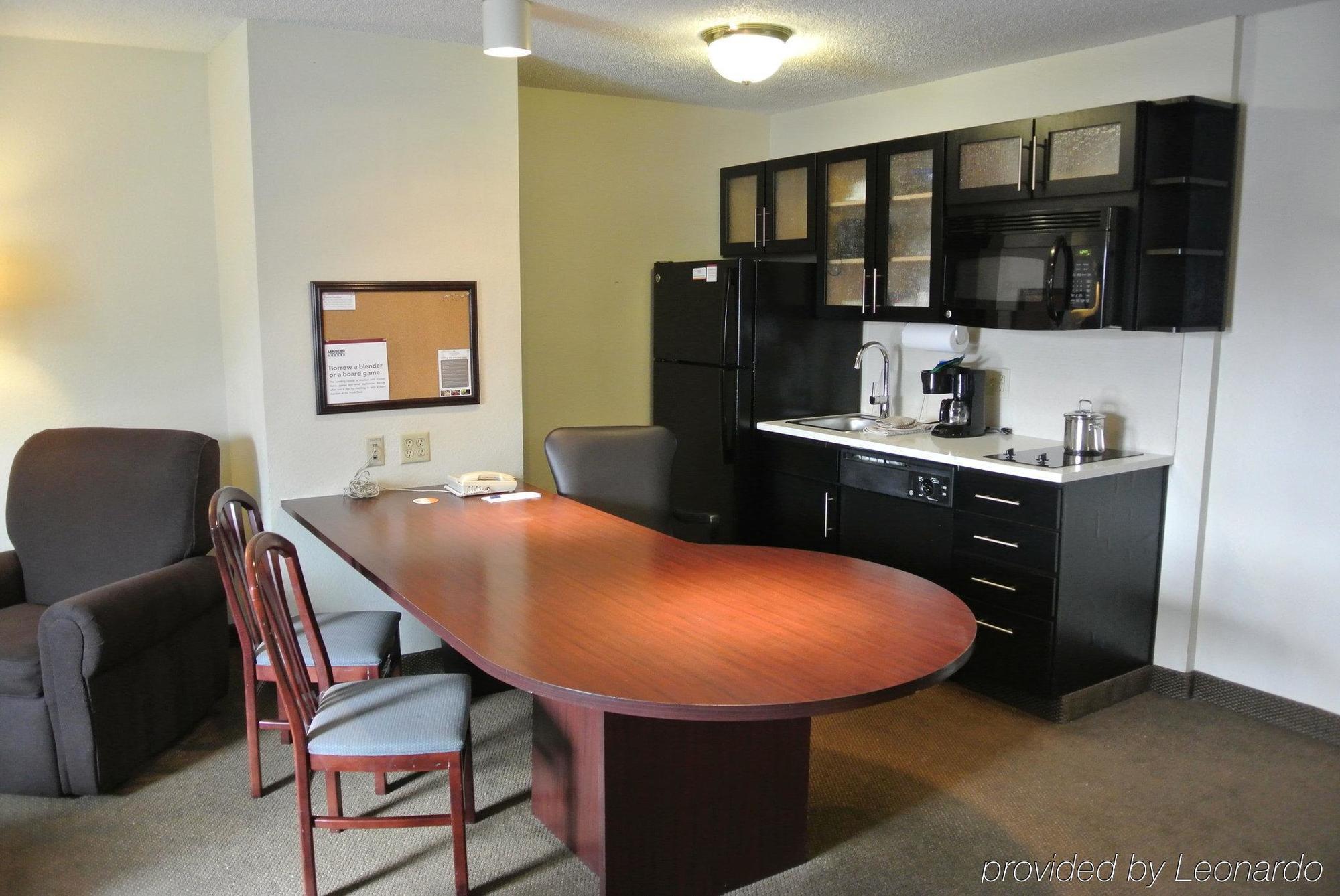 Candlewood Suites Washington-Fairfax By Ihg Экстерьер фото