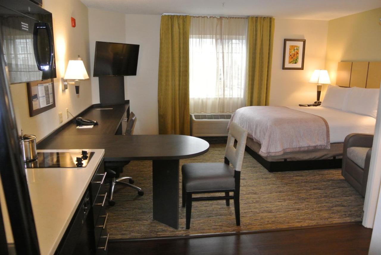 Candlewood Suites Washington-Fairfax By Ihg Экстерьер фото